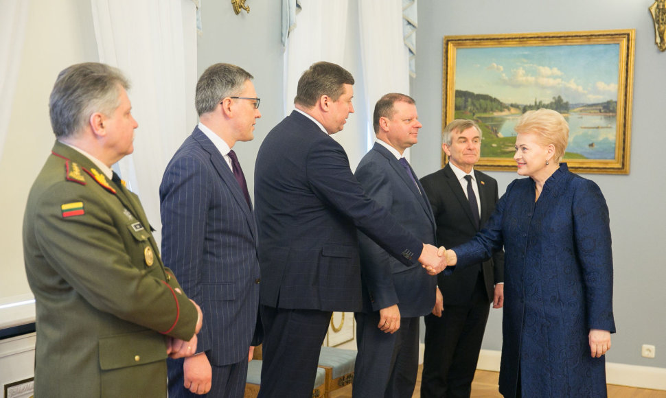 Vytautas Jonas Žukas, Vytautas Bakas, Raimundas Karoblis, Saulius Skvernelis, Viktoras Pranckietis ir Dalia Grybauskaitė