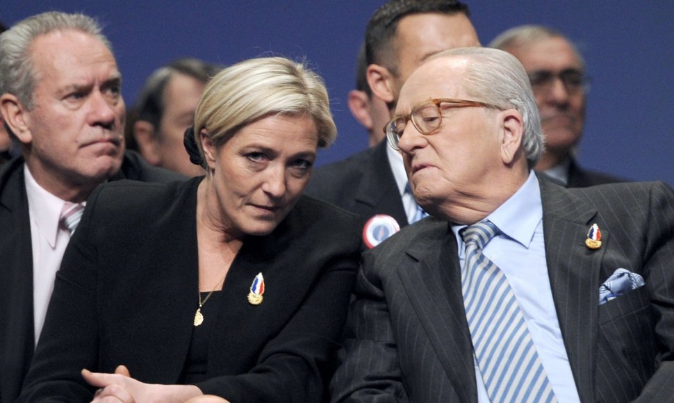 Marine Le Pen su tėvu Jean-Marie Le Penu.