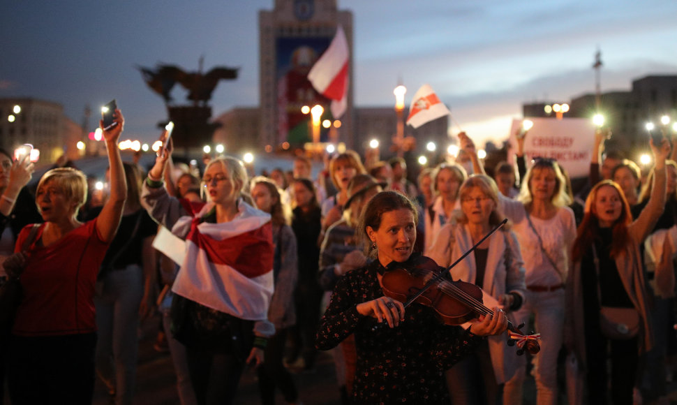 Protestuotojai Minske