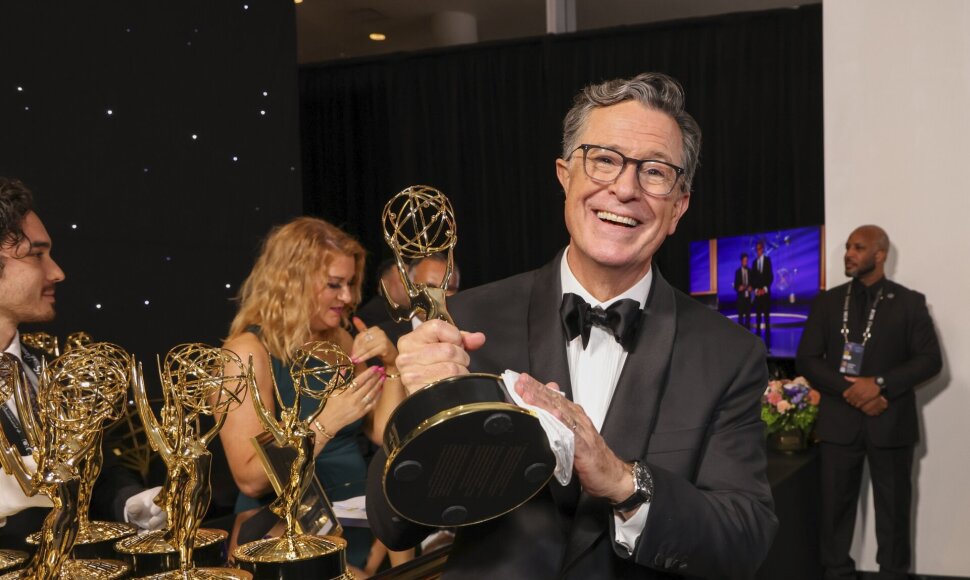 Stephenas Colbert'as / / AP
