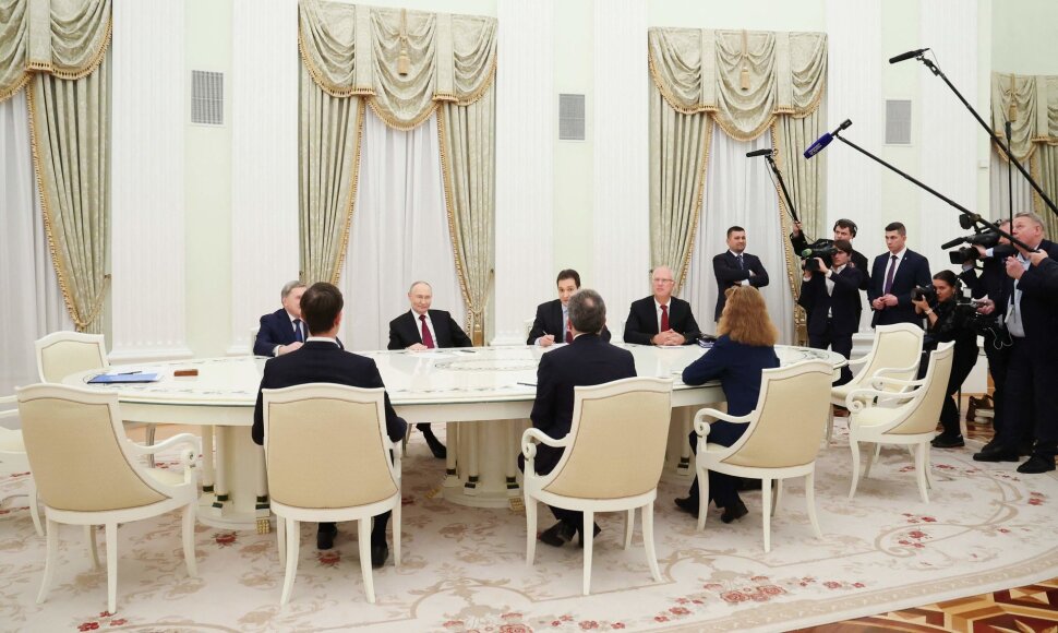 Vladimiras Putinas ir JAV derybininkai