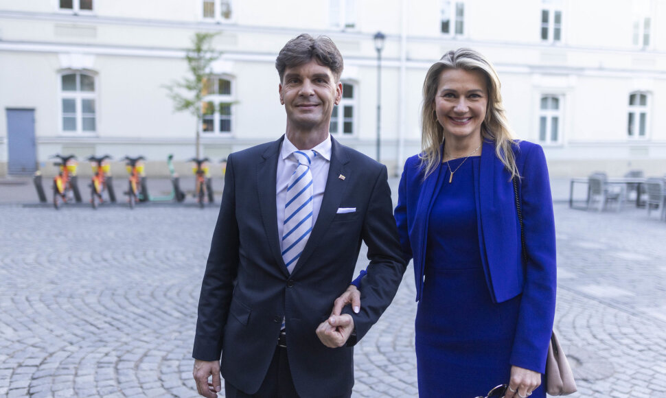 Ignas Vėgėlė, Lina Vėgėlienė
