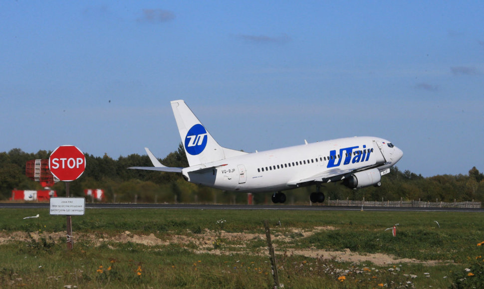 Aviakompanijos „UTair“ lėktuvas