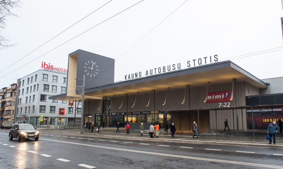 Parduotuvė Kauno autobusų stotyje