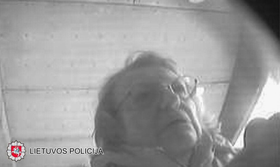 Policijos ie&scaron;koma moteris