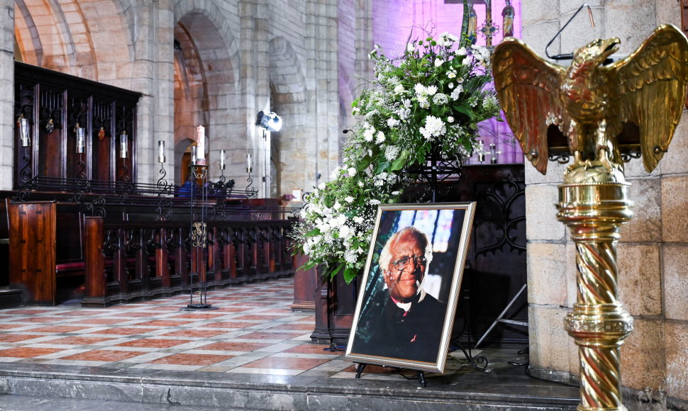 Nobelio taikos laureato arkivyskupo D.Tutu laidotuvių ceremonija