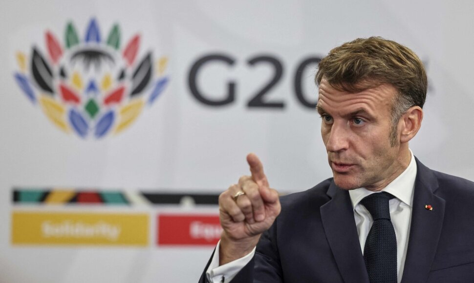 LUDOVIC MARIN / AFP