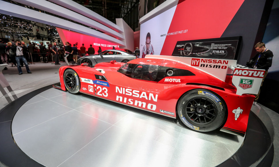 „Nissan GT-R LM NISMO“