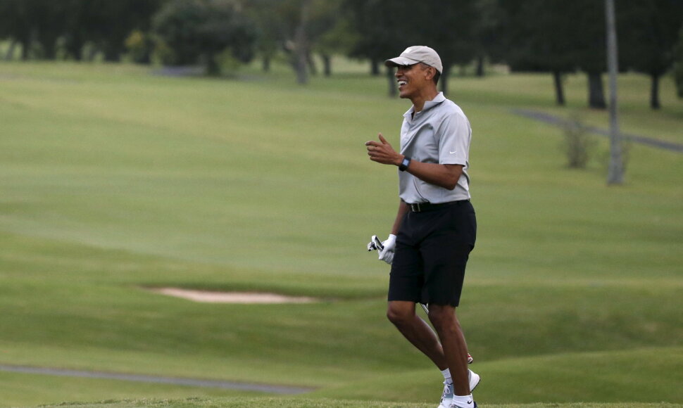 Barackas Obama golfo lauke