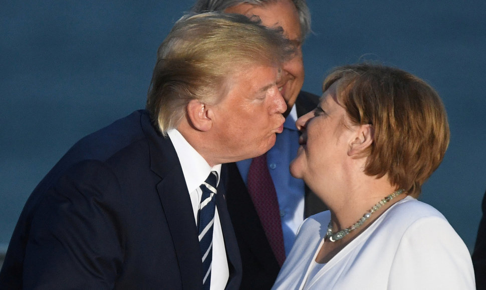 Donaldas Trumpas ir Angela Merkel