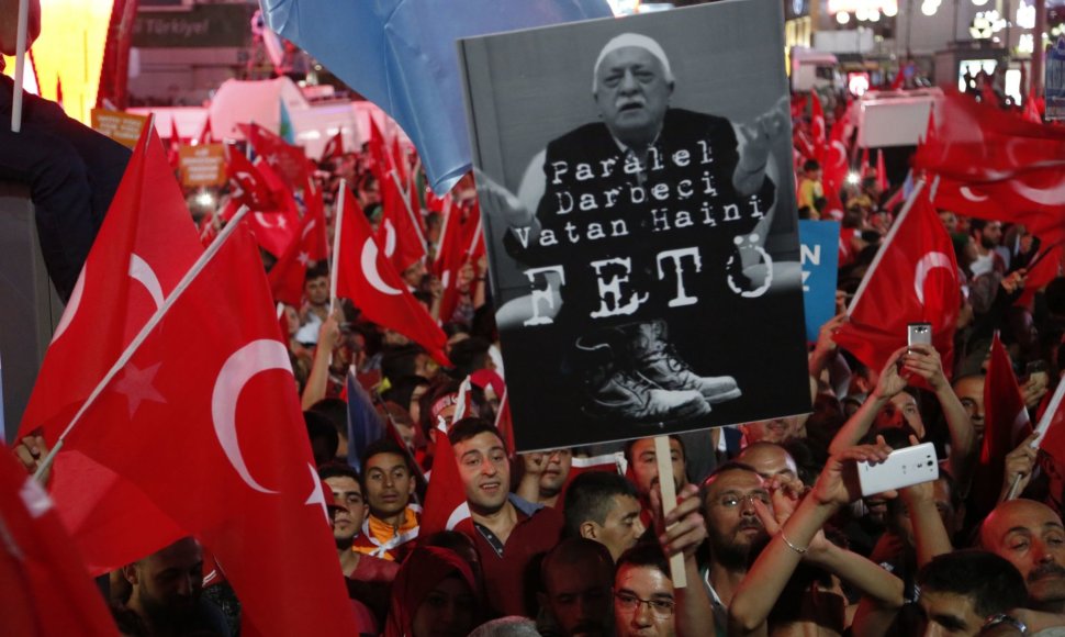 Demonstracija prieš Fethullah Guleną Turkijoje