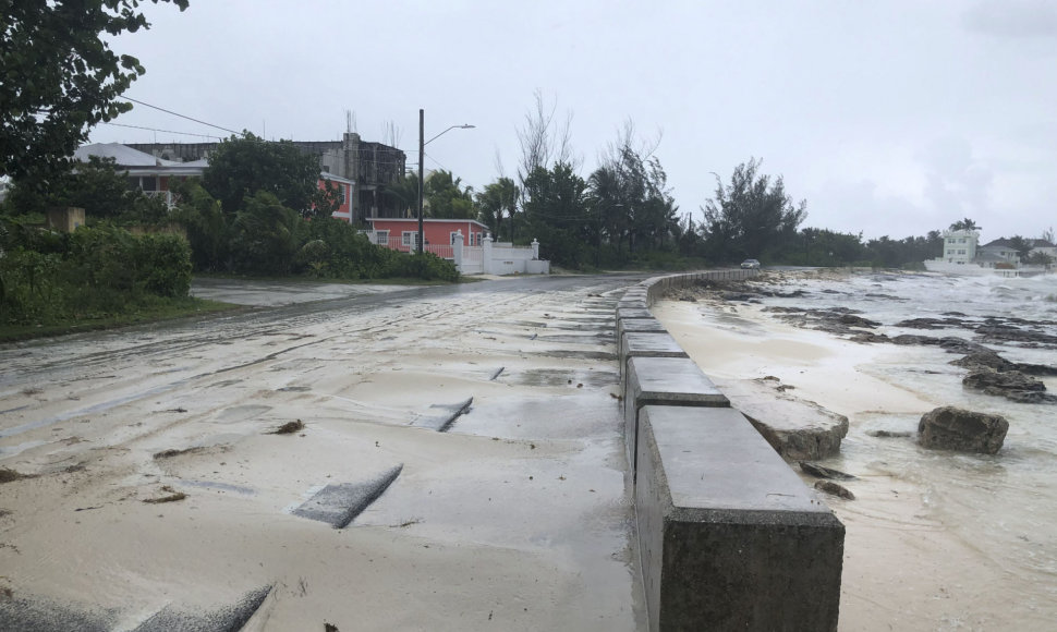 Uraganas Dorian pasiekė Bahamų salas