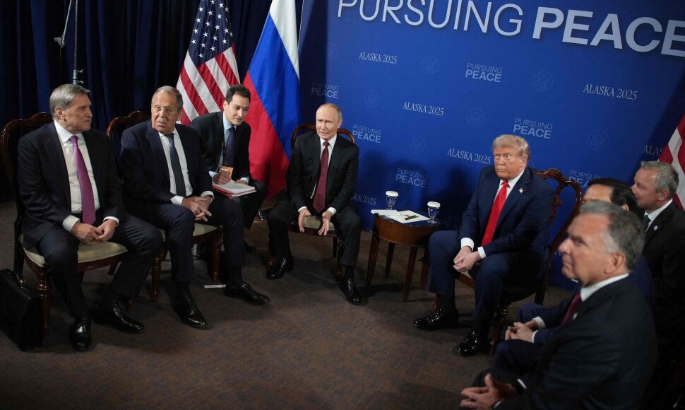 Putinas ir Trumpas susitiko Aliaskoje
