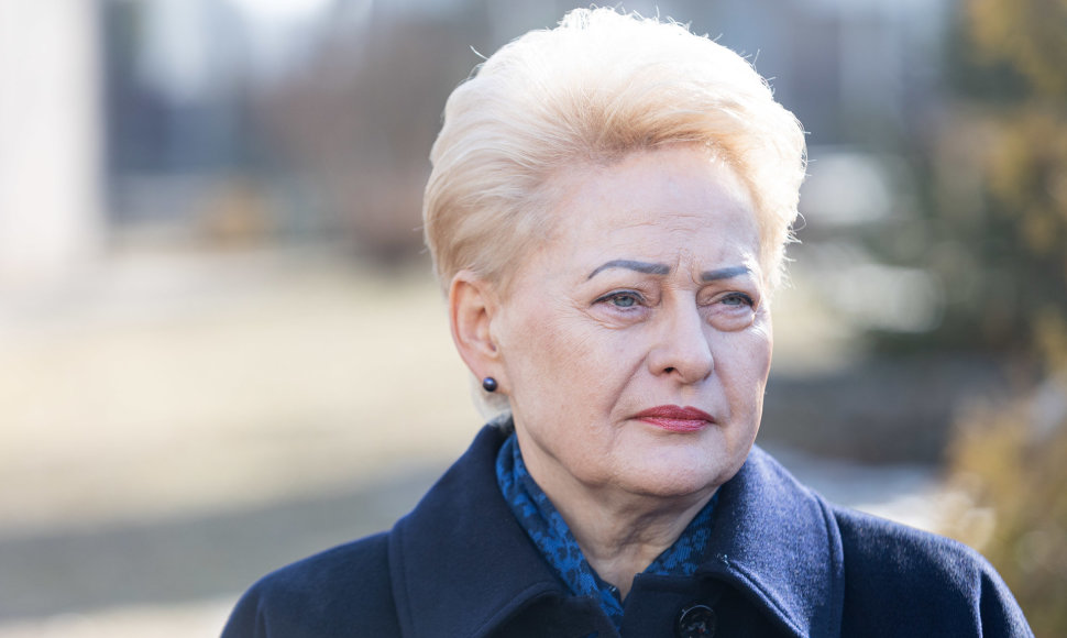 Dalia Grybauskaitė balsavo antrajame savivaldos rinkimų ture