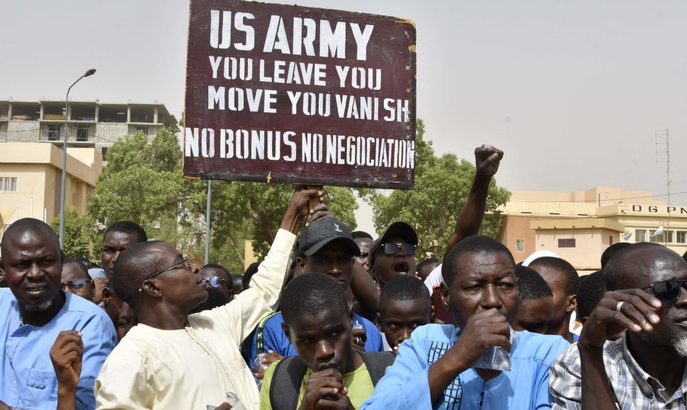 Protestas Nigeryje prieš amerikiečių karių buvimą šalyje