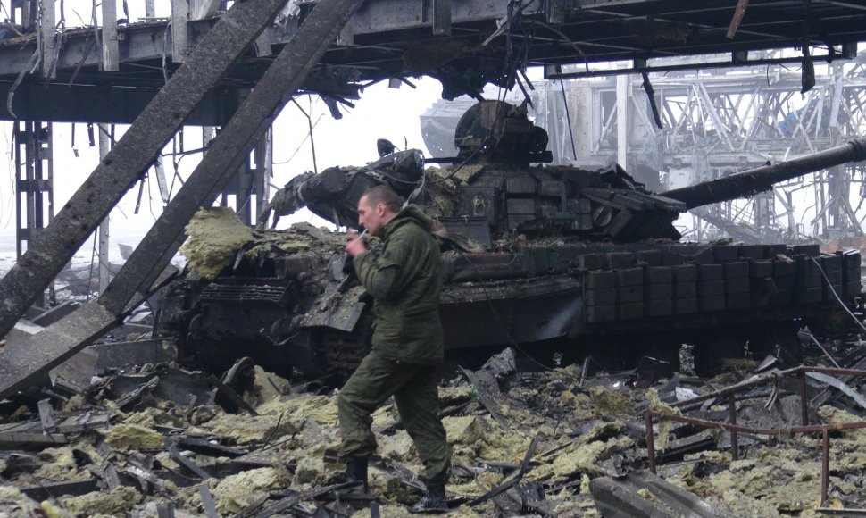 Rusijos teroristas Donecko oro uoste.