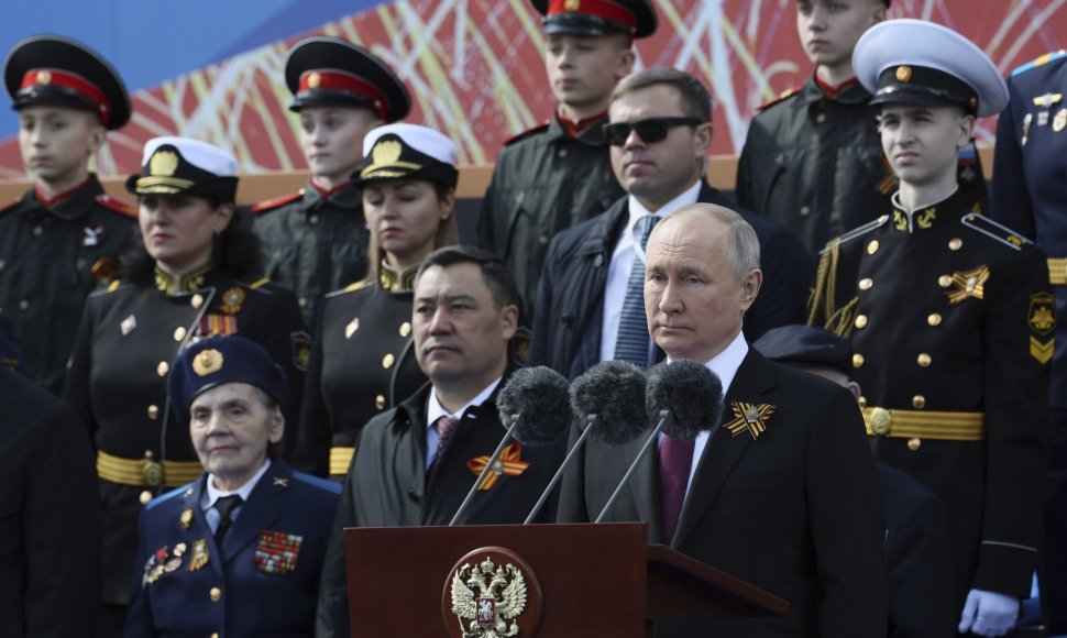 Vladimiras Putinas Pergalės dienos parade Maskvoje