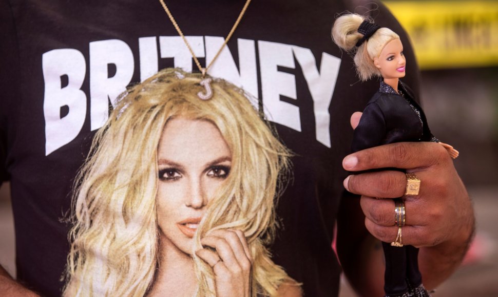 Britney Spears gerbėjų protestas prie teismo
