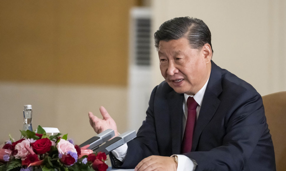 Xi Jinpingas JAV prezidentui J.Bidenui pasakė, jog pasaulis yra „pakankamai didelis“, kad abi šalys galėtų klestėti