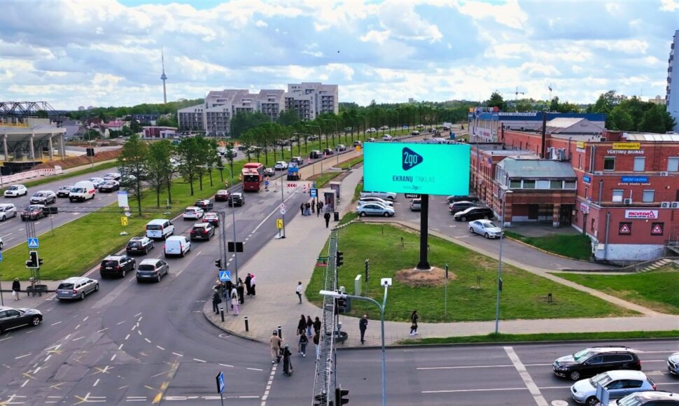 „2go“ tripusis lauko ekranas