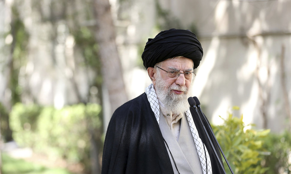 Irano aukščiausiasis lyderis ajotala Ali Khamenei