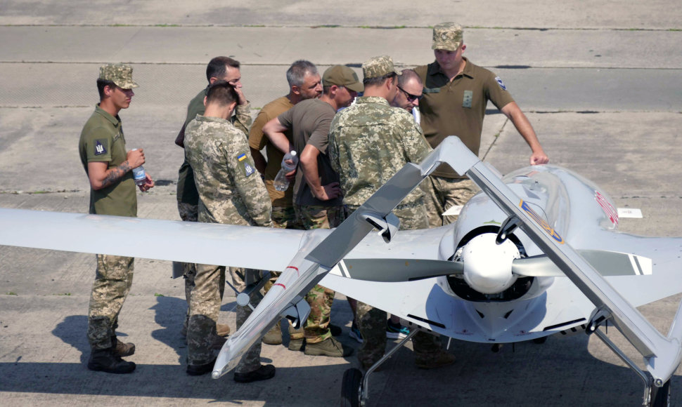Ukrainos kariai su bepiločiu orlaiviu „Bayraktar TB2“