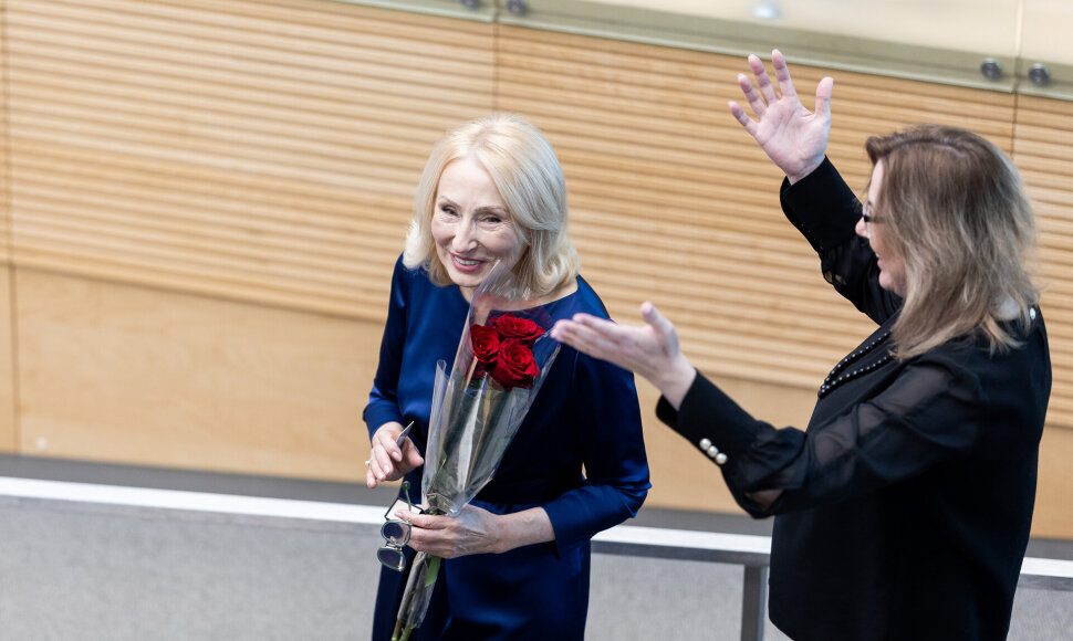 Angelė Jakavonytė