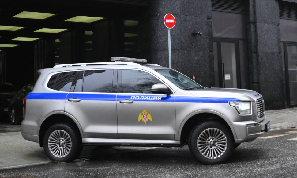 Rusijos policijos automobilis / IMAGO/Yuri Kochetkov / IMAGO/SNA