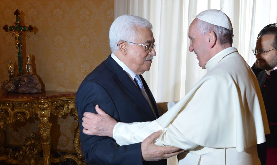 Popiežius Pranciškus susitiko su Mahmudu Abbasu.