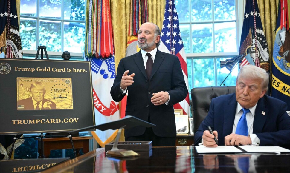Howardas Lutnickas ir Donaldas Trumpas Baltuosiuose rūmuose / MANDEL NGAN / AFP