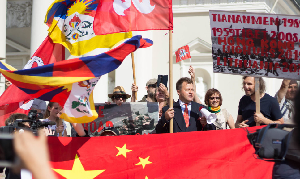 Vilniuje – paramos akcija Honkongo keliui