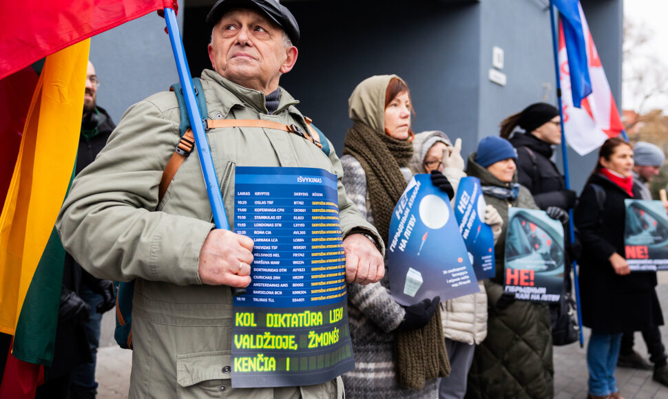 Akcija &bdquo;Kartu &ndash; prie&scaron; hibridinius i&scaron;puolius!&ldquo;