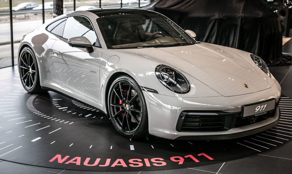 Naujasis „Porsche 911“ atvyko į Vilnių