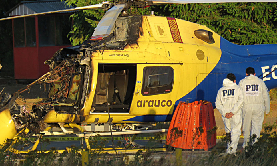 Popiežiui viešint Čilėje padegtas sraigtasparnis