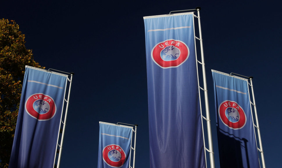 UEFA vėliavos