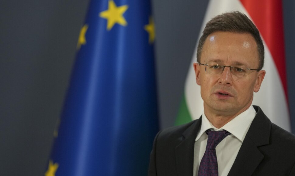 Peteris Szijjarto / Darko Vojinovic / AP