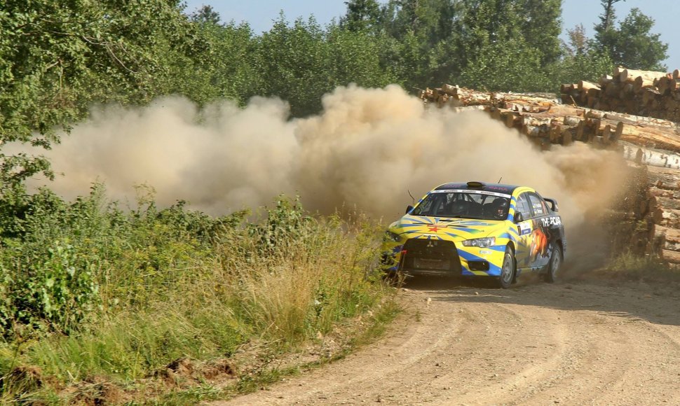 „300 lakes rally“ kvalifikacija