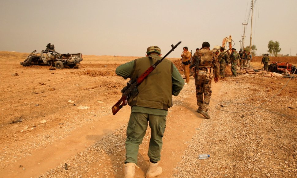 Irako pajėgos kaunasi su „Islamo valstybe“ dėl miesto šalies vakaruose