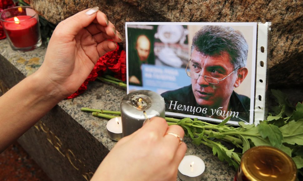 Maskva gedi nužudyto opozicijos lyderio Boriso Nemcovo 