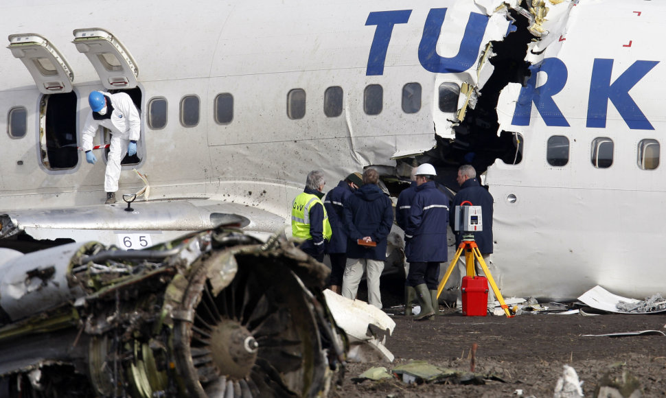 2009 metais Šipolio oro uoste sudužęs „Turkish Airlines“ lėktuvas „Boeing 737“