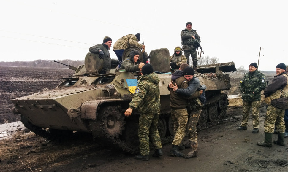 Ukrainos pozicijos prie sienos su Rusija