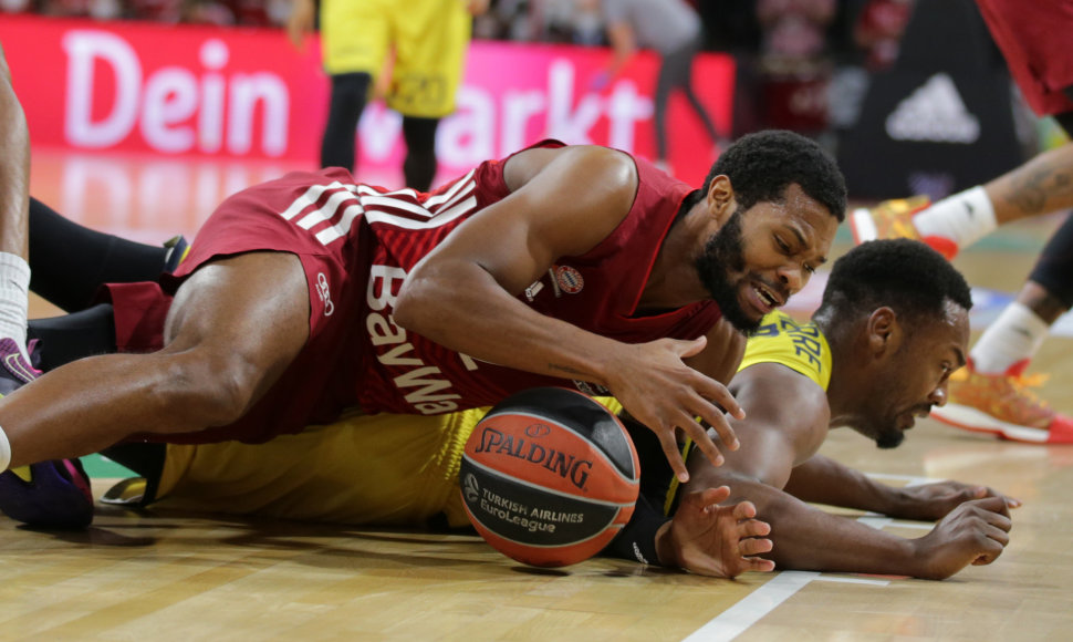 „Bayern“ ir „Fenerbahče“ rungtynių akimirka.