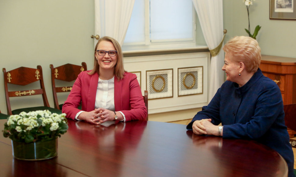 Dalia Grybauskaitė susitiko su kandidate į aplinkos ministrus Irma Gudžiūnaite