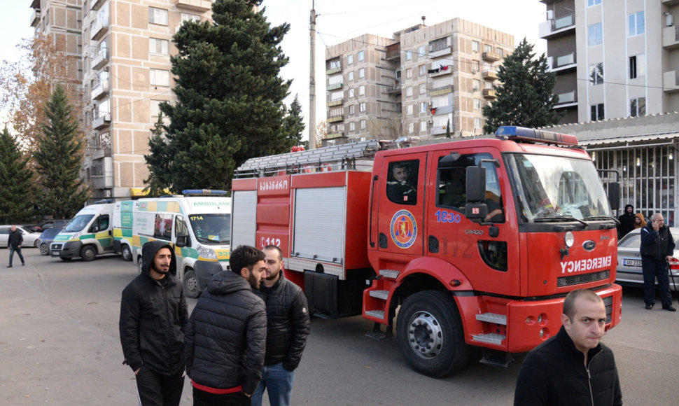 Ugniagesių automobilis Tbilisyje