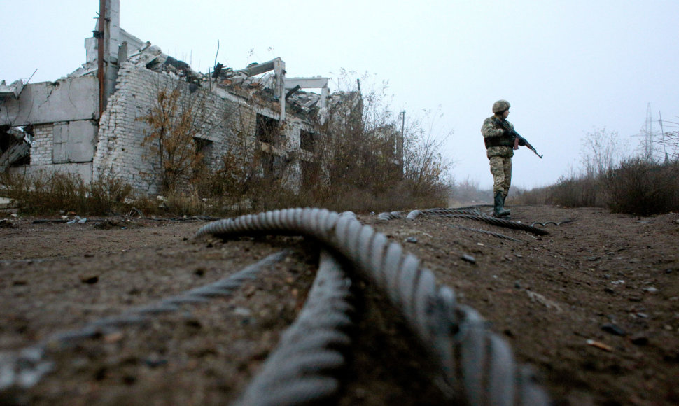 Ties kontaktine linija Rytų Ukrainoje