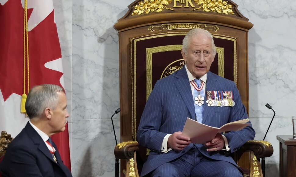 Karalius Karolis III Kanados parlamente