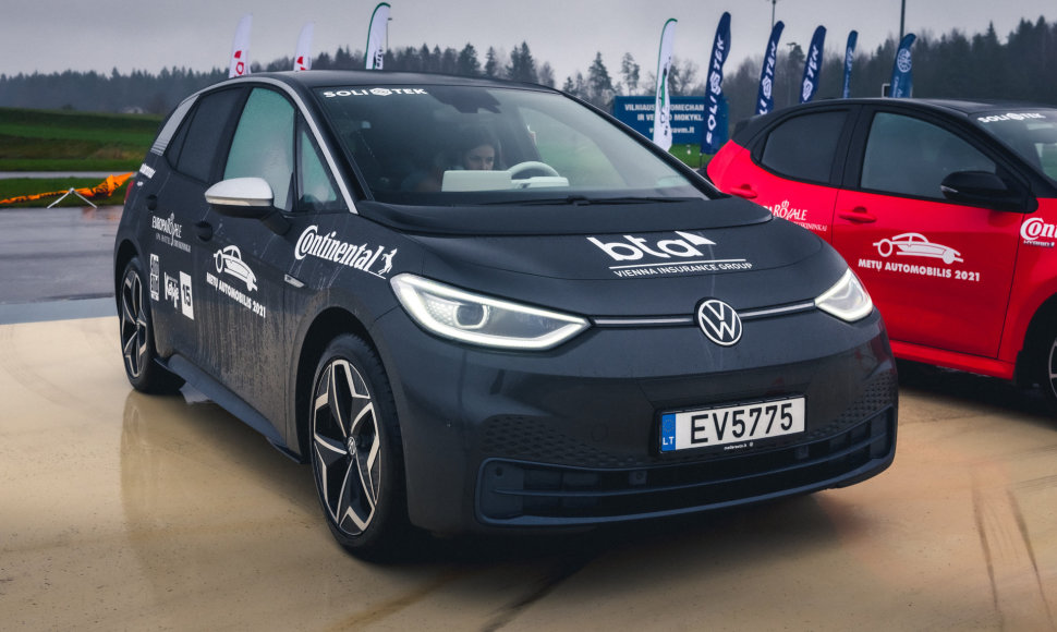 Konkurso „Lietuvos metų automobilis“ dalyviai elektromobiliai 
