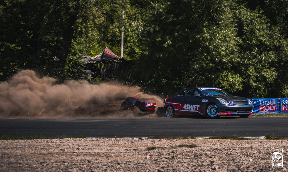 „Liqui Moly UpHill Drift“ akimirkos