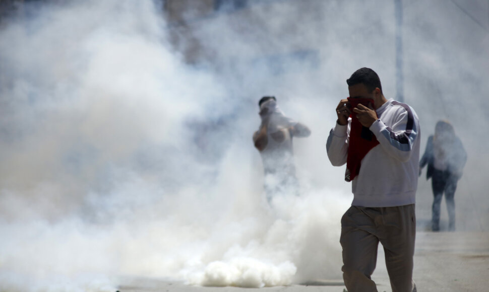 Protestuojantys palestiniečiai