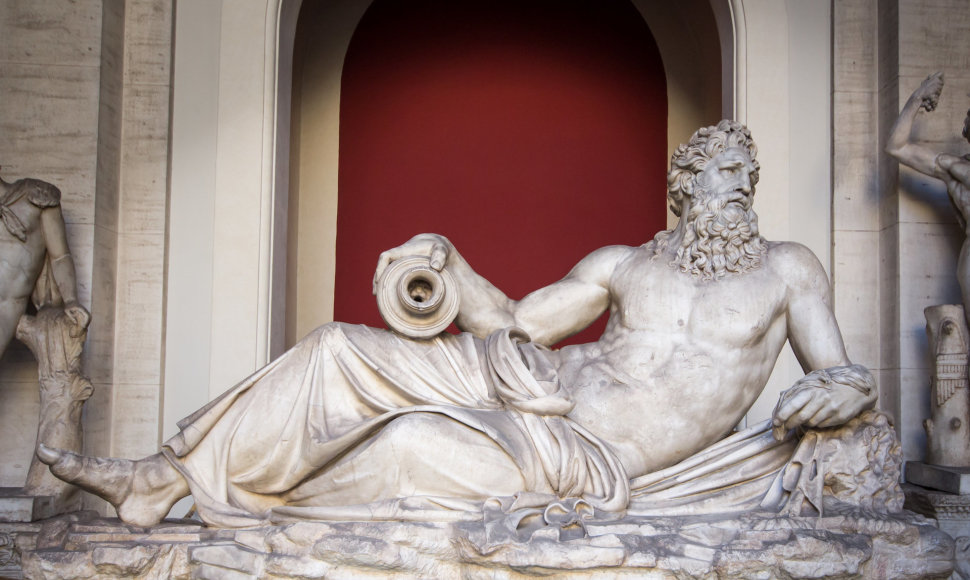 Dzeuso skulptūra